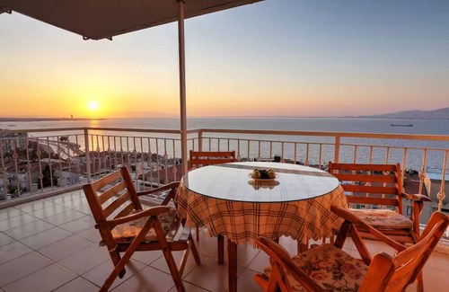 Konak Apartment | The Best Sea View in Izmir