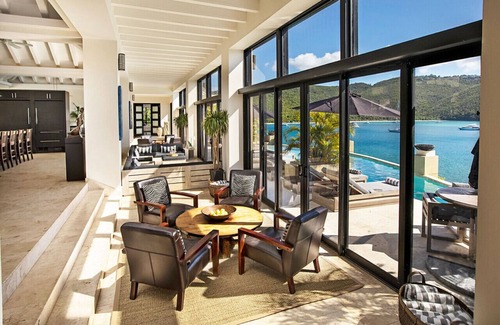 Estate Peterborg Villa | The BEST Wedding Spot! 2 pools, gym, beachfront & MUCH MORE!