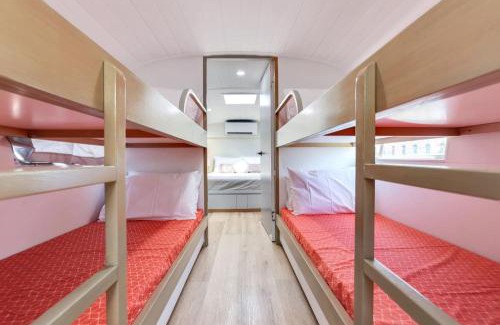 Marrara Apartment | The Big Red Bus