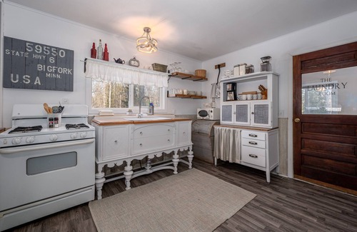 Bigfork Cabin | The Bigfork Riverside Retreat - No Cleaning Fee!
