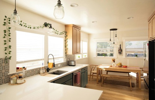 Reno House | The Biggest Little House in Reno Midtown! Cozy Home Theatre & Backyard BBQ