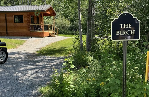 Porterfield Cabin | The Birch – New! Menominee River Boutique Cottage