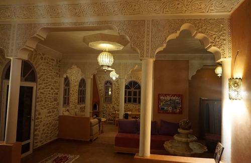Moulay Bouzarqtoune House | The bird house between sky and sea.