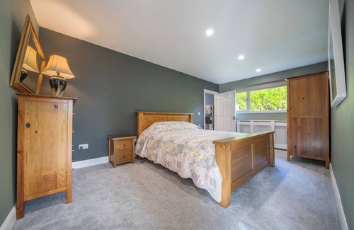 Garrettstown Cabin | The Bird House - Woodland & Coastal Lodge nr. Kinsale and Old Head Golf Course