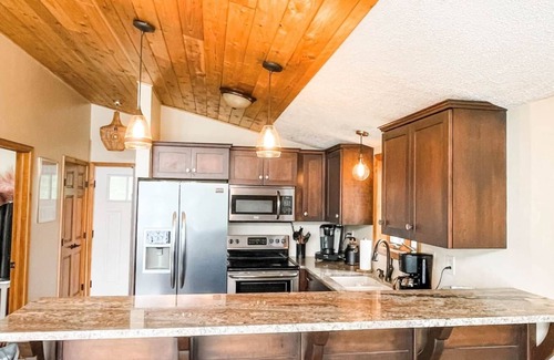 Wolcott House | The Bird's Nest of Port Bay, Waterfront Home in the Finger Lake Region close to Sodus Bay.