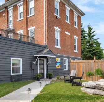 Bloomfield Hotel | The Bloomfield Inn