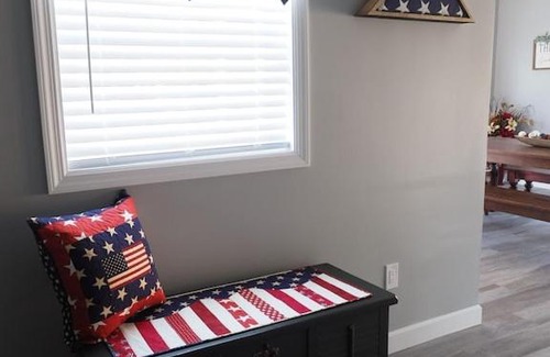Conneaut Lake Apartment | The Blue Haven at Conneaut Lake