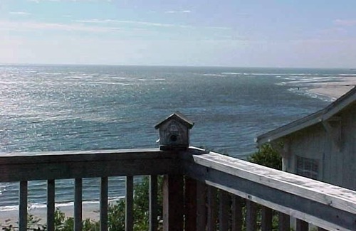 Netarts Cottage | The Blue Rose Cottage - Amazing Views - Direct Beach Access - Pets Allowed