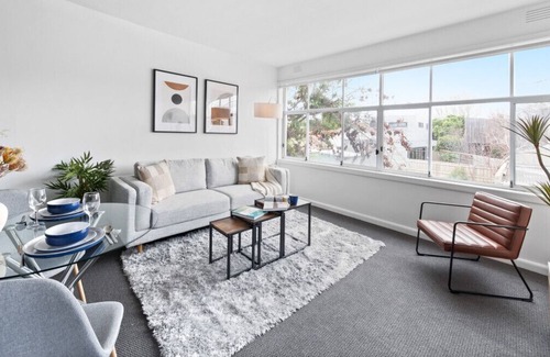 Elwood Apartment | The Bluewater Nest Elwood