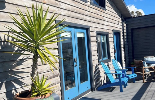 Morro Bay House | The Boathouse Cottage, Waterfront Morro Bay