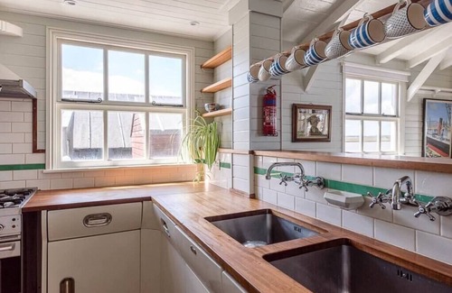 Felixstowe House | The Boathouse, Felixstowe Ferry