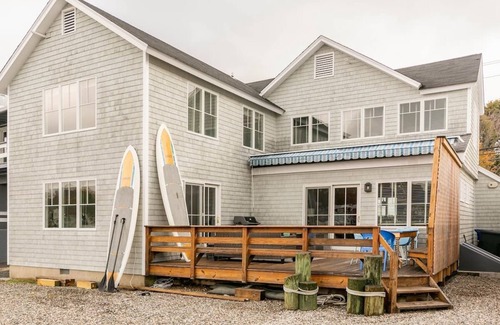 Rowayton House | The Boathouse on Five Mile River