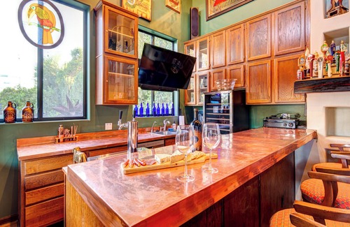 Tempe House | The "BOOK" house Across from ASU and near DT Tempe - lots of amenities
