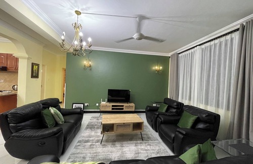 Masaki Apartment | The Botanical Bliss