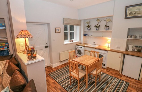 Macclesfield Cottage | THE BOTHY, pet friendly, character holiday cottage in Wildboarclough