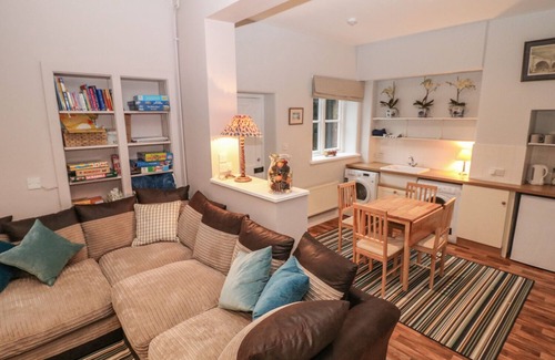 Macclesfield Cottage | THE BOTHY, pet friendly, character holiday cottage in Wildboarclough