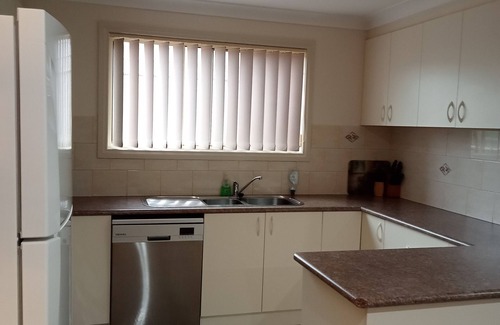 Tumut House | The Bottlebrush, 2 bedroom, Villa Unit, Townhouse