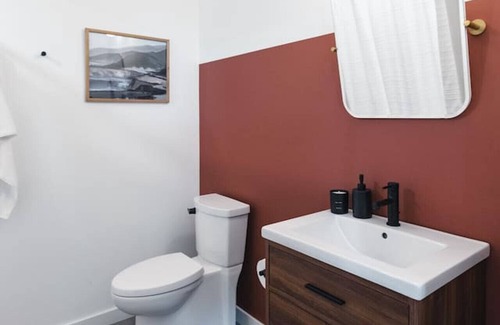 Kaslo Apartment | The Brickworks located in the 1896 Building