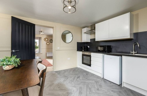 Tillicoultry Apartment | The Bruce's Quarter by The Wallace Monument