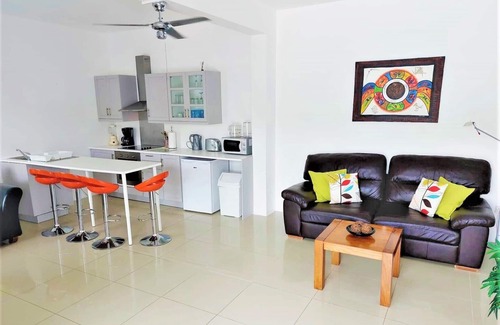 Marigot Bay Apartment | The Buckingham, luxurious & spacious near pool, stunning sea views