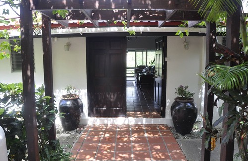 Marigot Bay Apartment | The Buckingham, luxurious & spacious near pool, stunning sea views