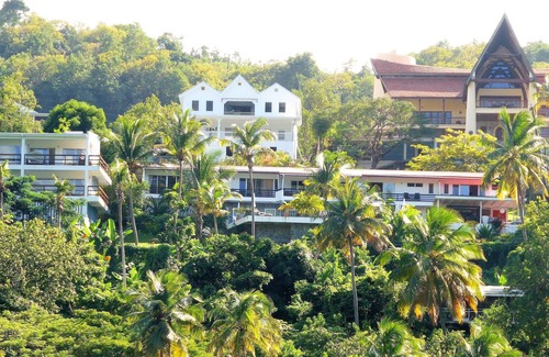 Marigot Bay Apartment | The Buckingham, luxurious & spacious near pool, stunning sea views