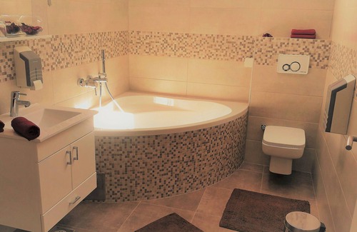 Sarajevo Condo | The building is modern furnished and located in the old town.