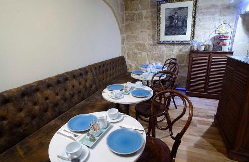 Tarxien House | The Burrow Guest House