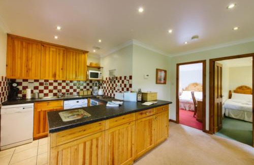 Crianlarich Ski Chalet | The Buzzard Lodge 2 bedroom sleeps up to 4