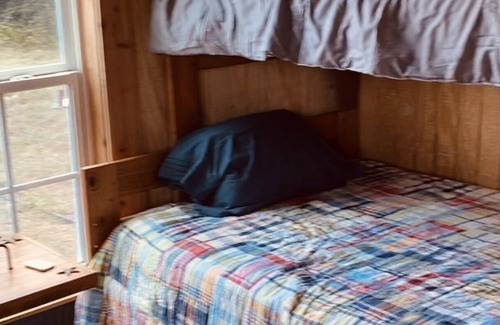 Comanche Cabin | The Cabin at Crosswind Ranch