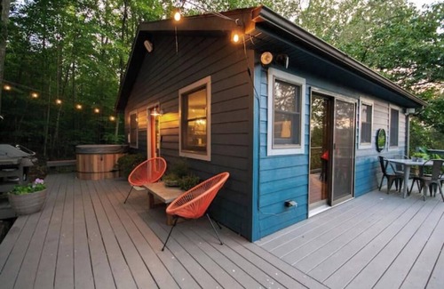 Berkeley Springs Cabin | + The Cabin + @ Camp Potomac Peak