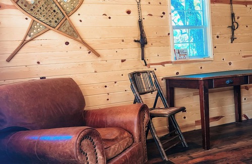 Iron Post Cabin | The Cabins at Bent Pine Ranch ~ Cabin #4
