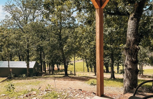 Iron Post Cabin | The Cabins at Bent Pine Ranch ~ Cabin #5