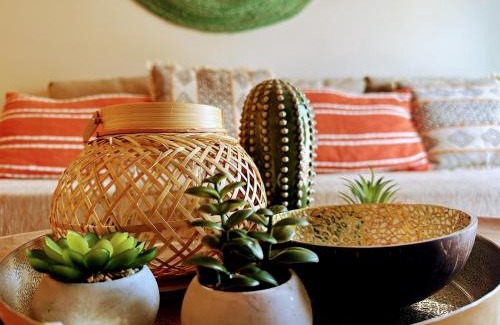 Loutraki Apartment | The Cactus Project
