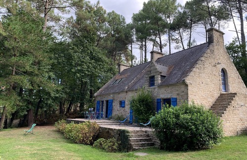 Bono House | The calm of the forest, a stone's throw from Auray and the beaches