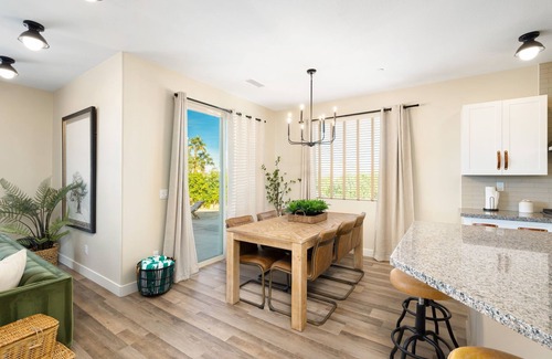 Coachella House | The Camp - Private pickleball court and pool close to festivals/golf