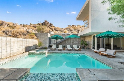 Canyon Corridor House | The Canyon: Luxury Dual Primary Palm Springs home