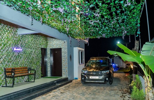 Lonavala House | The Capellas Aura Rooms