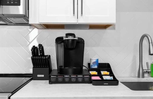 Kingman Park Apartment | The Capitol Suite + 2Bed Condo+Private Parking