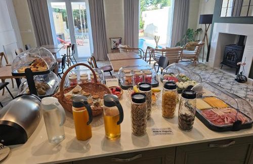 Victoria Bed & Breakfast | The Carob Tree