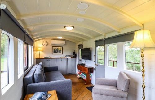 Pattiswick House | The Carriage at High Barn Heritage