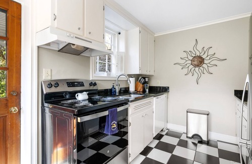 South of Broad House | The Carriage House at 68 Broad | Historic CHS