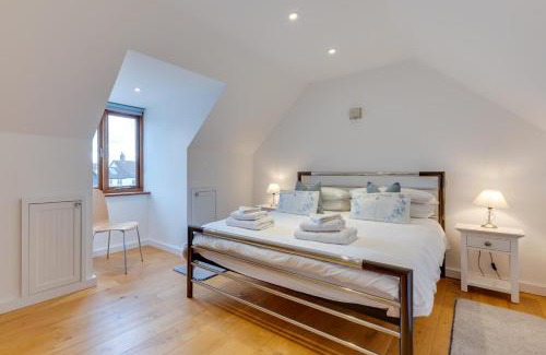 Sudbury House | The Cartlodge
