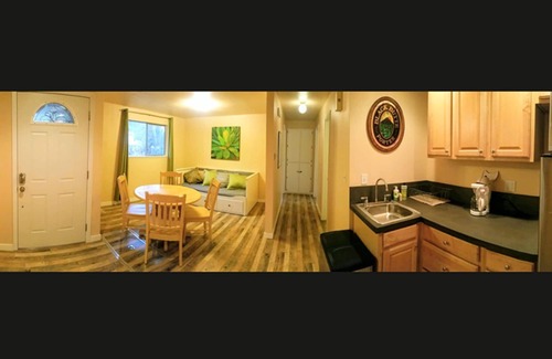 Bend House | The Cascade River Trail Retreat - a short walk to river & downtown! Pets OK!