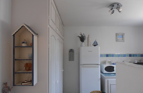 Le Chateau-d'Oleron House | the castle of oléron, house 4 *, Center, port, beach on foot or by bike