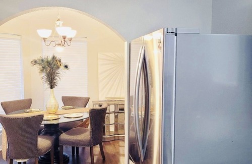 Humble House | The Catbird Hideaway - Your peaceful and serene home in the Houston, Tx area.