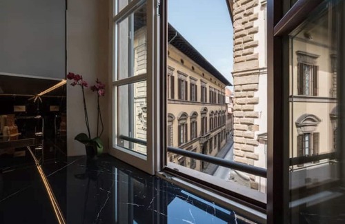 Duomo Apartment | The Cathedral Of Florence