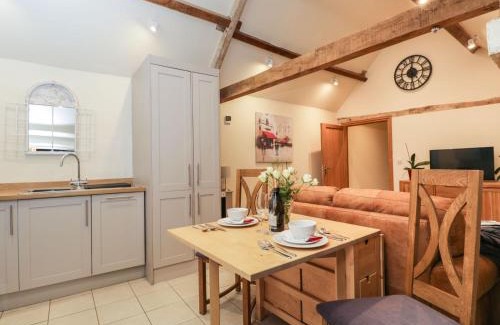 Biddestone House | The Cattle Byre