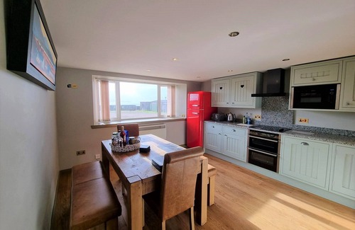 Sangomore House | THE CATTLEMAN'S BOTHY - Highland House with Stunning Balnakeil Beach Views.