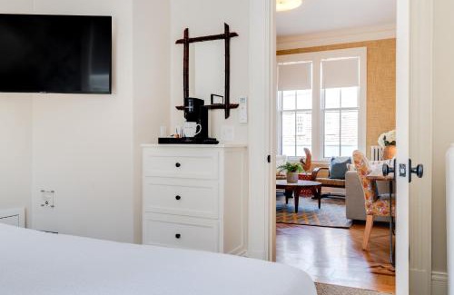 Nantucket Town Hotel | The Centerboard Nantucket